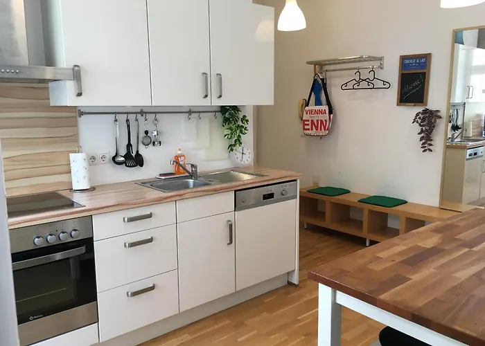 Gemütliche Ruhige Altbauwohnung Nähe Hauptbahnhof Und Apartamento *