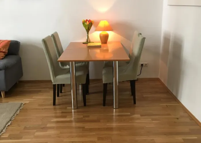 Apartamento Gemütliche Ruhige Altbauwohnung Nähe Hauptbahnhof Und